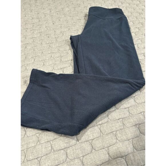 Ladies navy blue fleece sweatpants.  Size large by 32 degrees heat - Picture 2 of 3